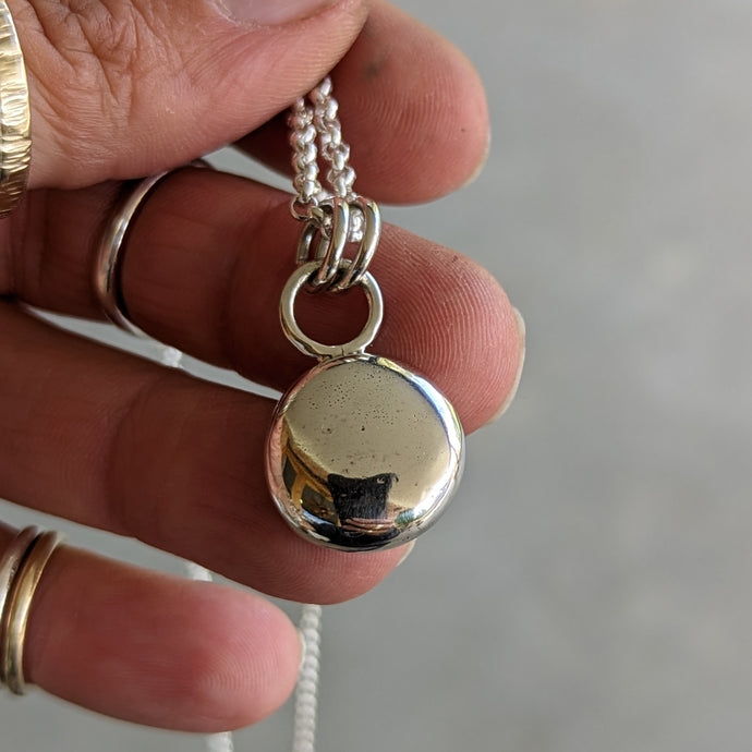 Sterling silver blob pendant - Number 5