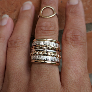 9ct yellow gold beaded band stacking ring Size R 1/2 (US 9)