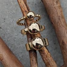 Load image into Gallery viewer, Solid 9ct yellow gold blob ring size R 1/2 (US 9)