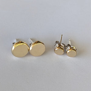9ct yellow gold squashed blob studs - small size