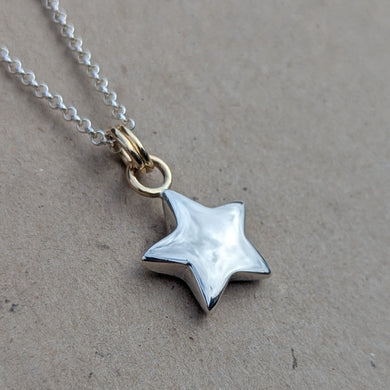 Sterling silver sand cast star pendant with 9ct solid yellow gold rings