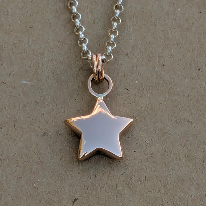 9ct solid rose gold sand cast star pendant