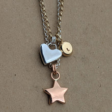 Load image into Gallery viewer, 9ct solid rose gold sand cast star pendant
