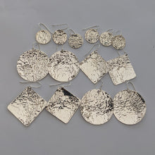 Load image into Gallery viewer, Sterling silver lightweight hammered earrings