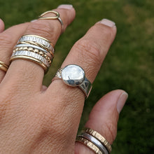 Load image into Gallery viewer, Sterling Silver blob ring size P 1/2