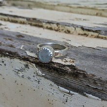 Load image into Gallery viewer, Sterling Silver moonstone ring size Q