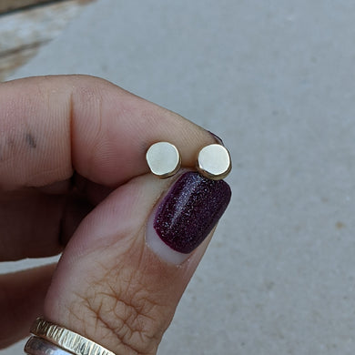 9ct yellow gold squashed blob studs