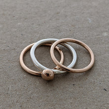 Load image into Gallery viewer, Set of stackers - Rose gold blob and rose gold plain size P 1/2
