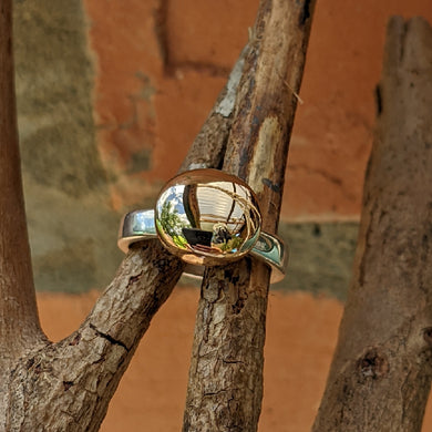 Sterling Silver and 9ct yellow gold blob ring size N 1/2