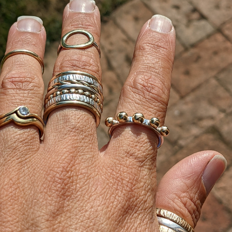 5 yellow gold blob stacking ring size Q