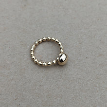 Load image into Gallery viewer, Yellow gold blob ring set size N1/2