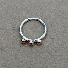 Load image into Gallery viewer, Rose gold x3 blob stacking ring size p