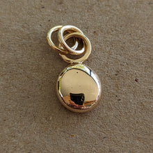 Load image into Gallery viewer, 9ct yellow gold blob pendant - Number 3