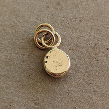 Load image into Gallery viewer, 9ct yellow gold blob pendant - Number 3