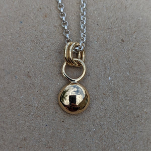 9ct yellow gold blob pendant - Number 2