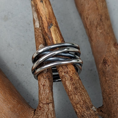 Sterling silver Tangled ring size Q Number 1