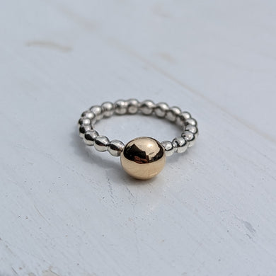 9ct yellow gold blob stacker with sterling silver beaded band size O