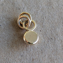 Load image into Gallery viewer, 9ct yellow gold blob pendant - Number 3