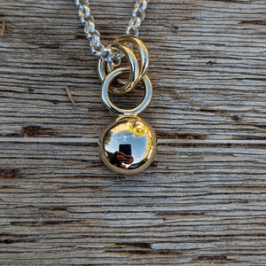 9ct yellow gold blob pendant - Number 2