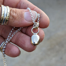Load image into Gallery viewer, 9ct yellow gold blob pendant - Number 1