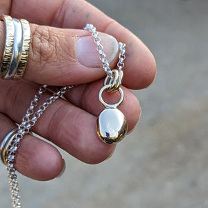 9ct yellow gold blob pendant - Number 1