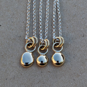 9ct yellow gold blob pendant - Number 1