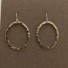 Load image into Gallery viewer, 9ct yellow gold hammered oval earrings