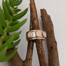 Load image into Gallery viewer, Squashed rose gold 3 blob ring size T 1/2