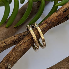 Load image into Gallery viewer, 9ct yellow gold hammered stacker size P 1/2