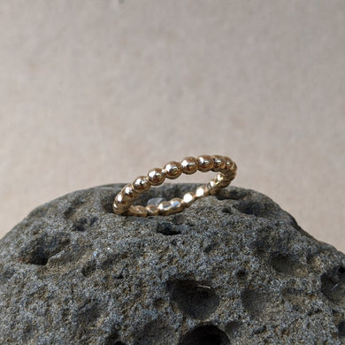 9ct yellow gold beaded stacker size V 1/2