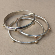 Load image into Gallery viewer, Yellow gold blob bangle