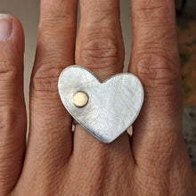 Load image into Gallery viewer, Sterling silver heart ring size Q 1/2