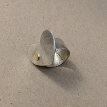 Load image into Gallery viewer, Sterling silver heart ring size Q 1/2